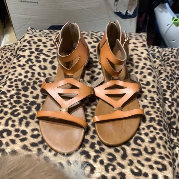 rock and candy by zigi slip ons